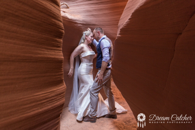 Secret Canyon Wedding, Lake Powell, L&W   16-59